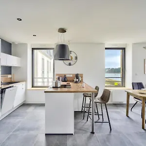 4 Personnes Avec Vue Appartement